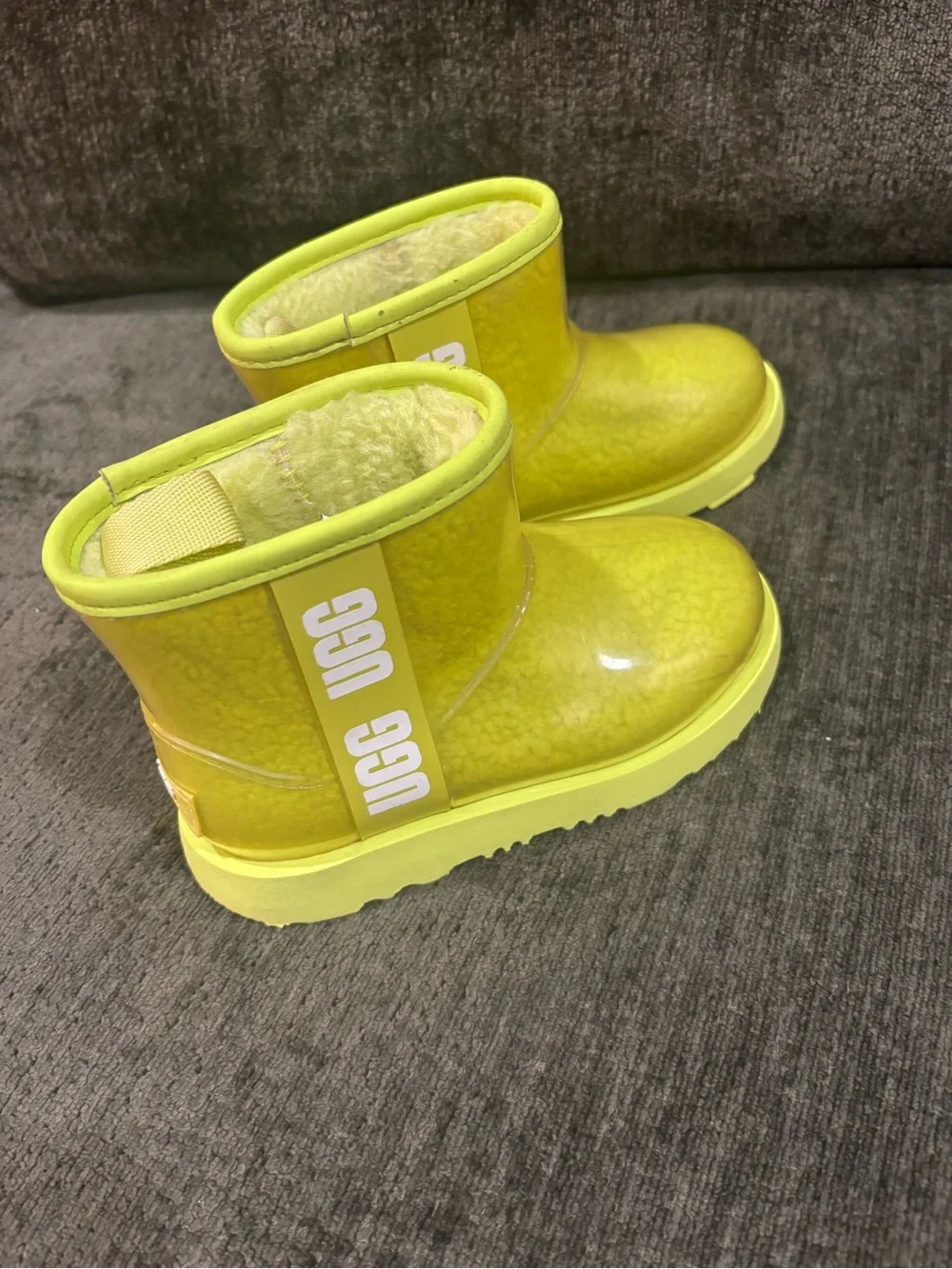 UGG Kids Waterproof Boot Lined Lime Green Clear Mini II Girls 12 US(S/N1112386K)